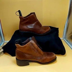 Y2K Earth Shoe, Biscayne, Ankle Boots, Brown Leather Chunky Heel Lace Up {S0075}